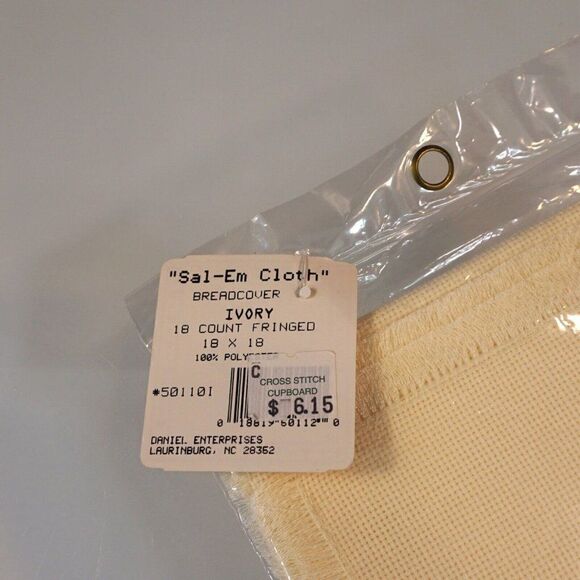 Crafters Pride Sal-Em Cloth Tan Breadcover 14 Count Fringed 18" x 18" New Sealed - Picture 5 of 5